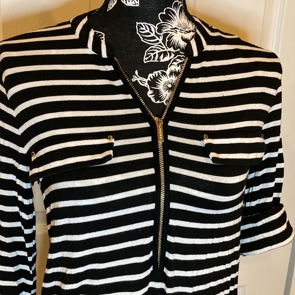 Calvin Klein Stripped Blouse. Size XS - Picture 3 of 8